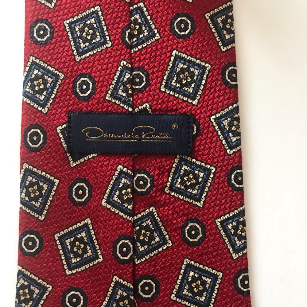 Oscar De La Renta Necktie